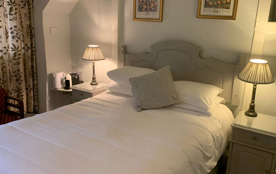 Twin Rooms at the White Hart Inn, Winchcombe